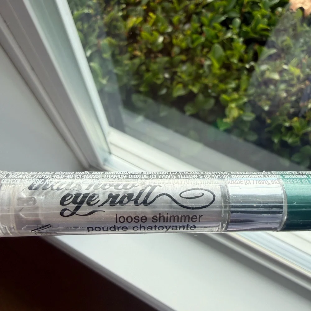 Hard Candy Eye Roll Loose Shimmer 